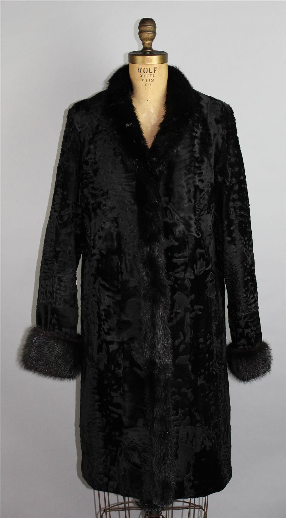 Appraisal: CONTEMPORARY SHEARED LAMB COAT WITH MINK TRIM BY MILLER'S FURS