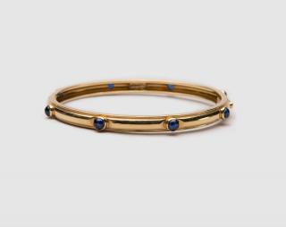 Appraisal: TIFFANY CO K Yellow Gold and Sapphire Bangle Bracelet K