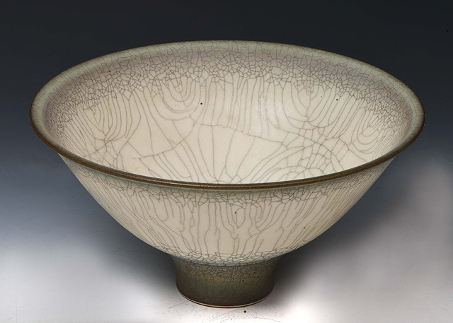 Appraisal: David White British - Bowl cracklewareimpressed potter's seal cm high