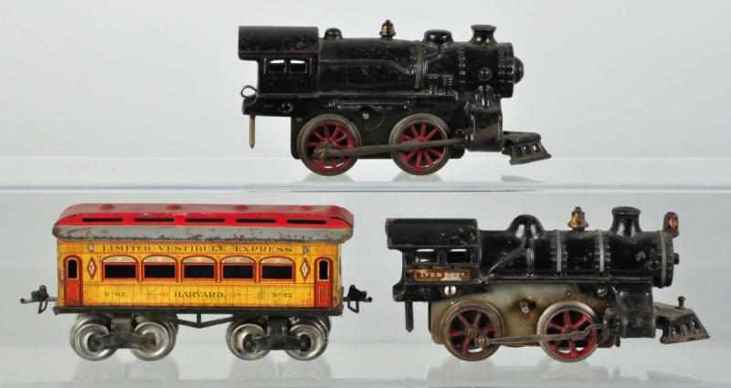 Appraisal: Lot of Ives Train Pieces Includes no engine one additional