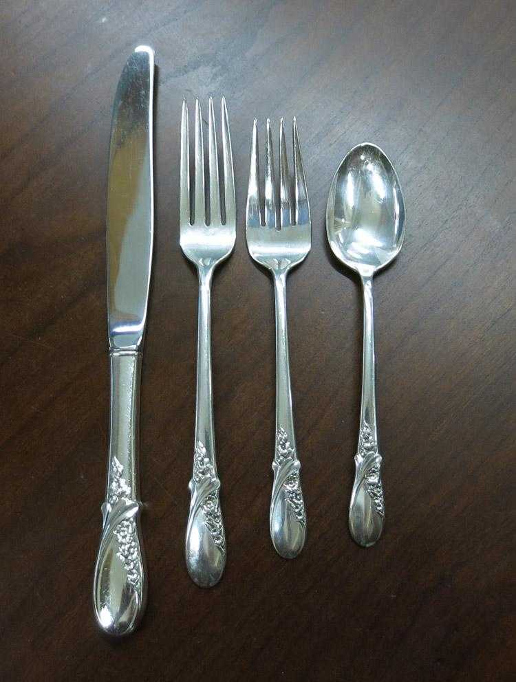 Appraisal: INTERNATIONAL MAY MELODY STERLING SILVER FLATWARE SET forty piece service