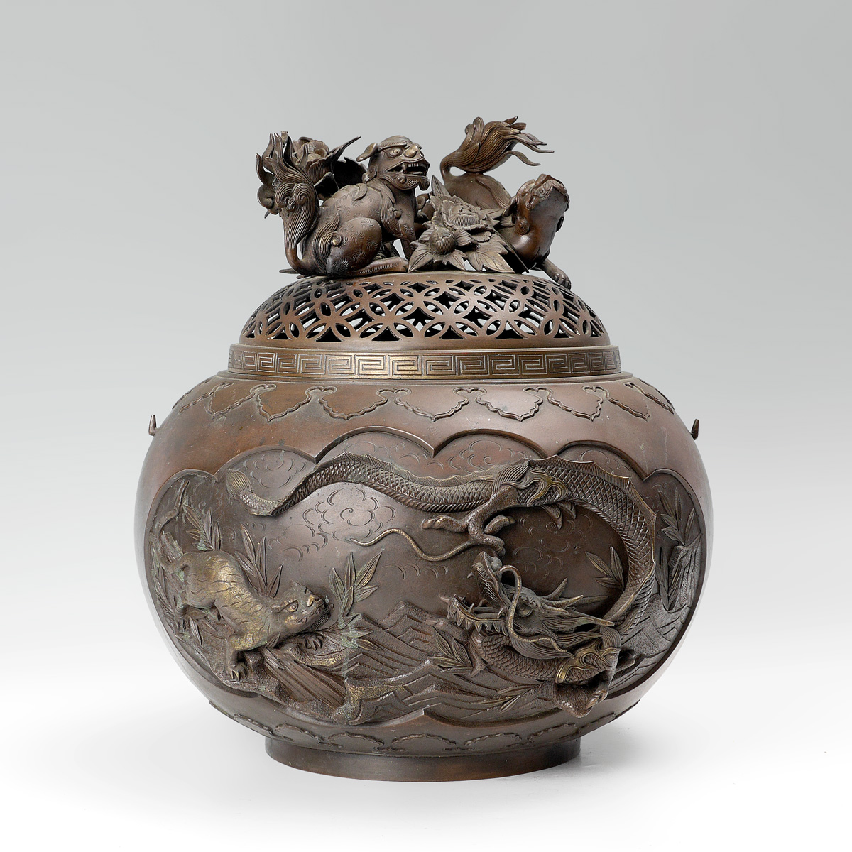 Appraisal: LARGE JAPANESE MEIJI PERIOD BRONZE CENSER Large cast bronze censer