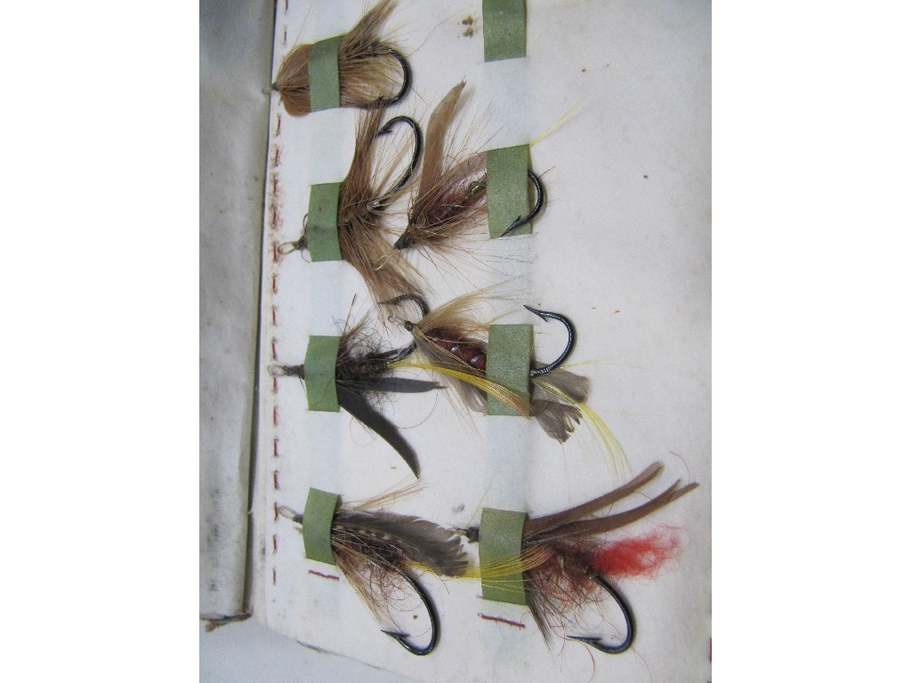 Appraisal: Box of fishing flies