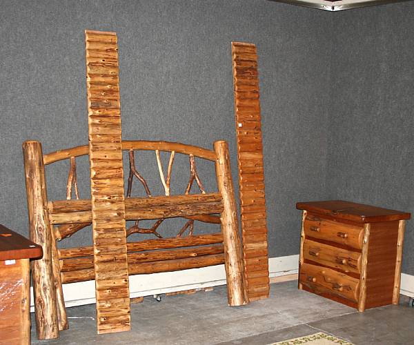 Appraisal: A Rustic style four piece bedroom suite comprising a log