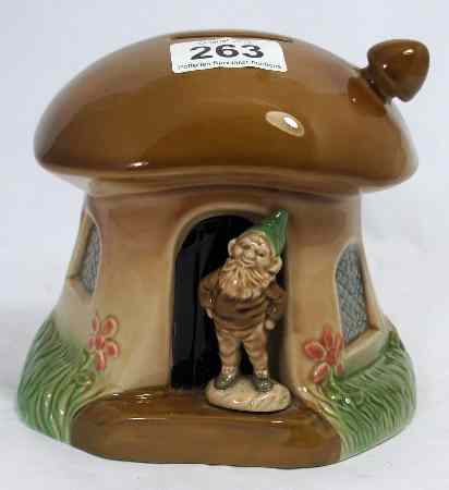 Appraisal: Wade Toadstool Money Box