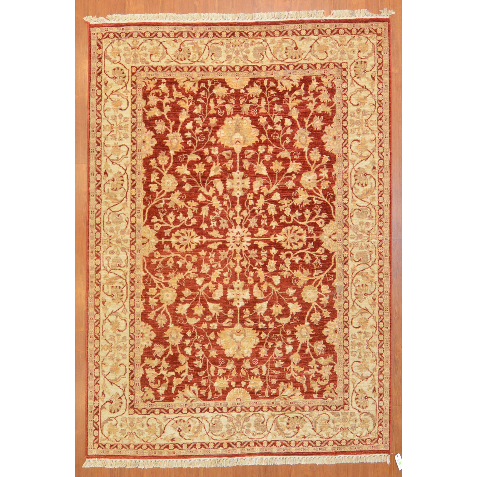 Appraisal: INDO AGRA RUG INDIA X Fourth quarter- th century hand-knotted