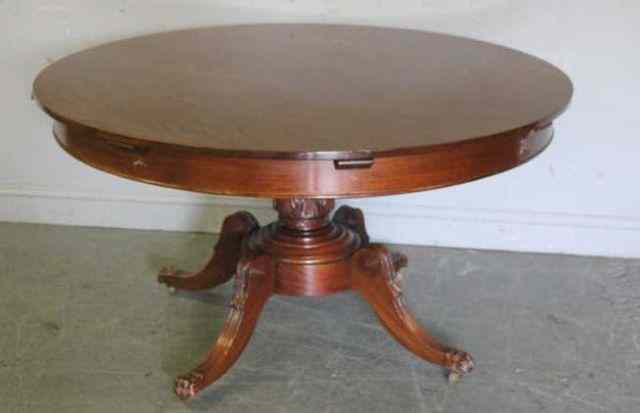 Appraisal: Pedestal Dining Table With leaves From a Stamford CT location