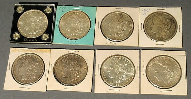 Appraisal: Eight U S Morgan silver dollars- D S