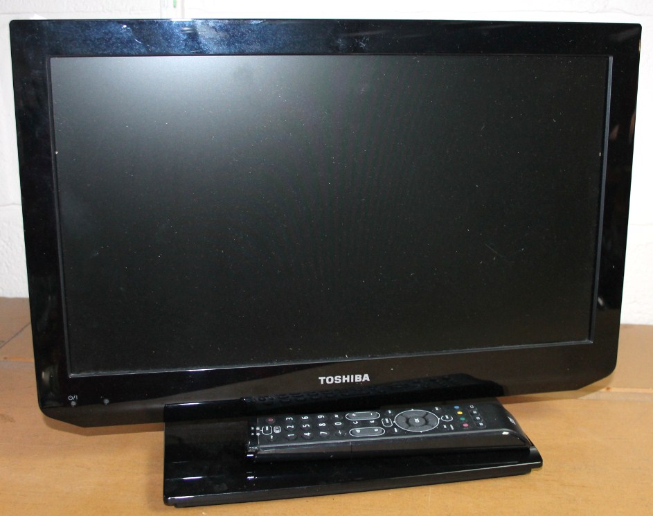 Appraisal: A Toshiba inch monitor in black with remote control