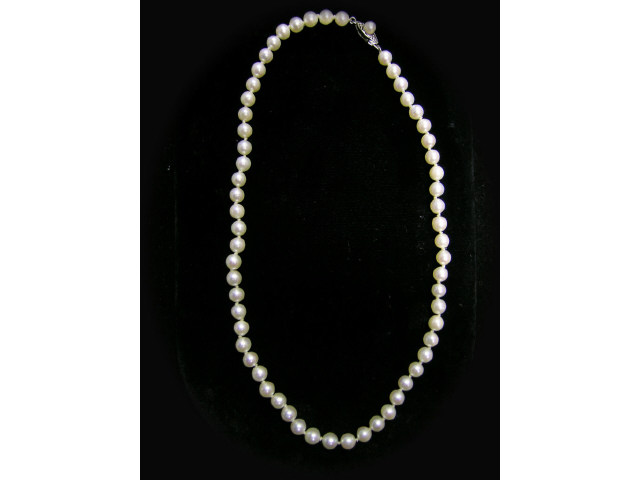 Appraisal: pearl necklace with K gold clasp