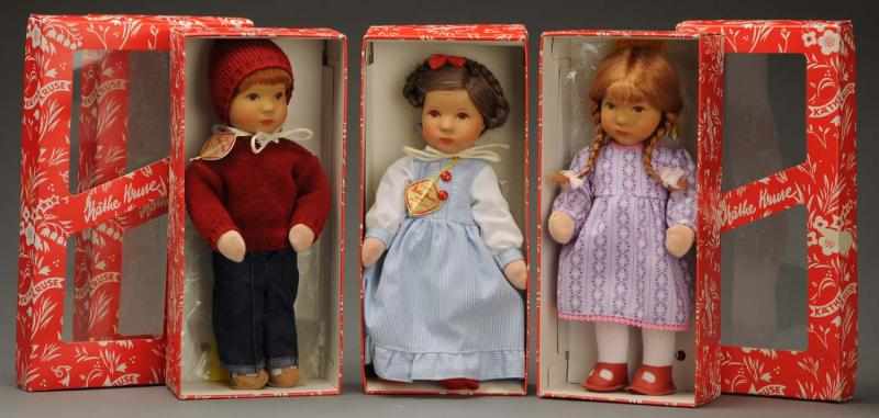 Appraisal: Lot of Kathe Kruse Dolls H Daumlinchen children designed by