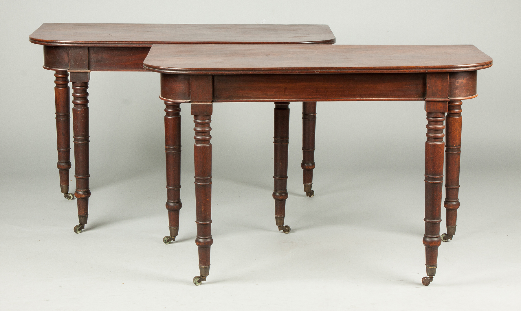 Appraisal: Two Piece Mahogany Dining Table C Two leaves each W