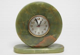 Appraisal: Sessions Art Deco Green Onyx Mantel Clock Art Deco mantel