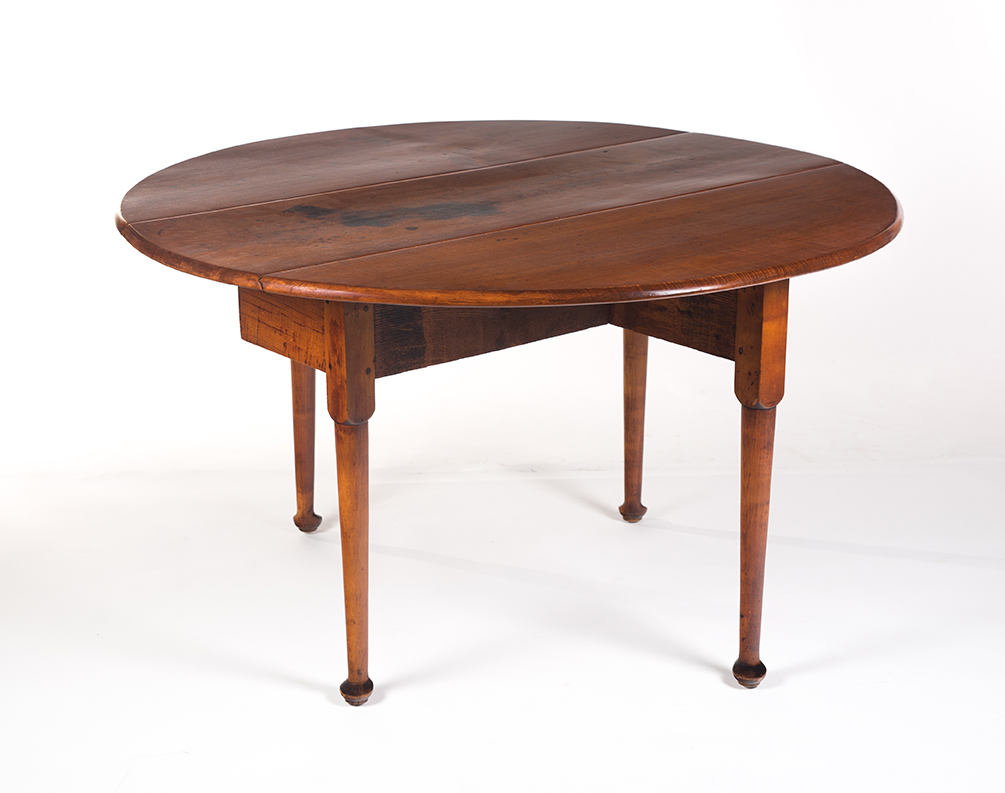 Appraisal: QUEEN ANNE TIGER MAPLE ROUND GATELEG DROP LEAF TABLE American