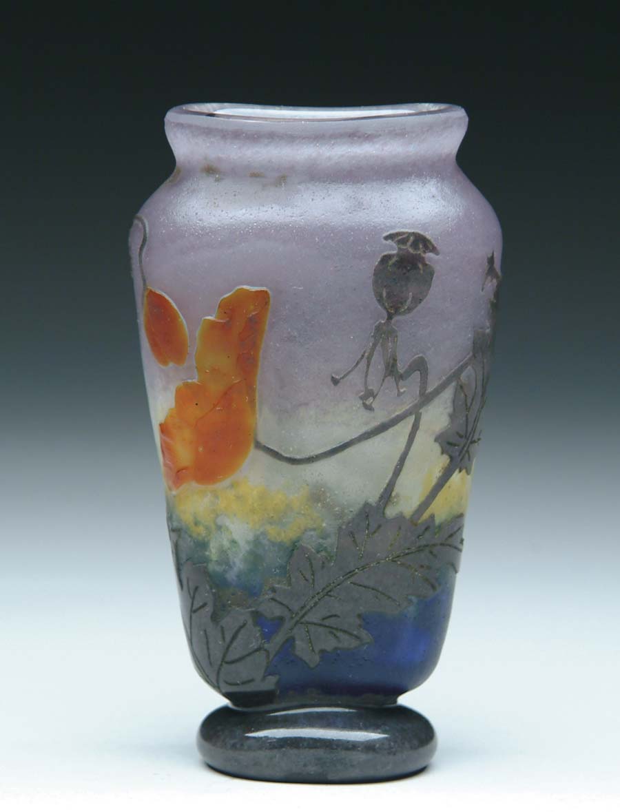 Appraisal: DAUM POPPY VASE Fantastic Daum cameo vase has padded and