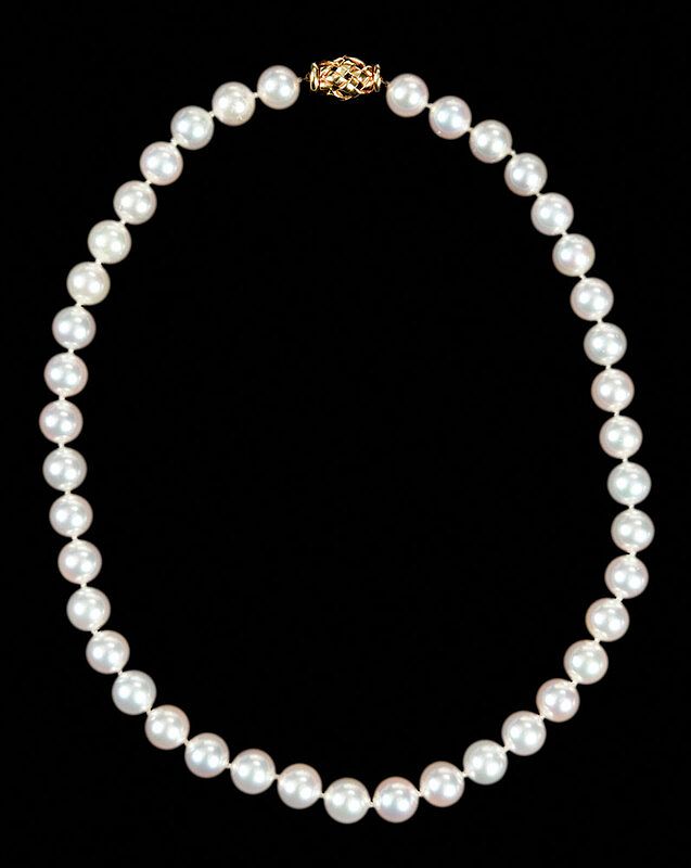 Appraisal: Tiffany Co kt Pearl Necklace knotted cultured pearls approx to