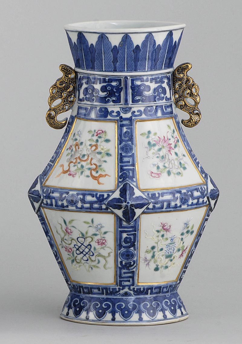 Appraisal: UNDERGLAZE BLUE AND POLYCHROME PORCELAIN VASE Early th CenturyIn diamond