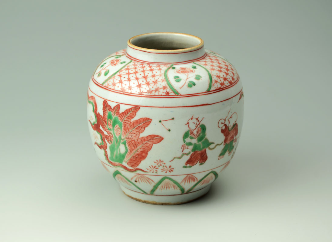 Appraisal: CHINESE POLYCHROME GINGER JAR Exterior with red and green geometric