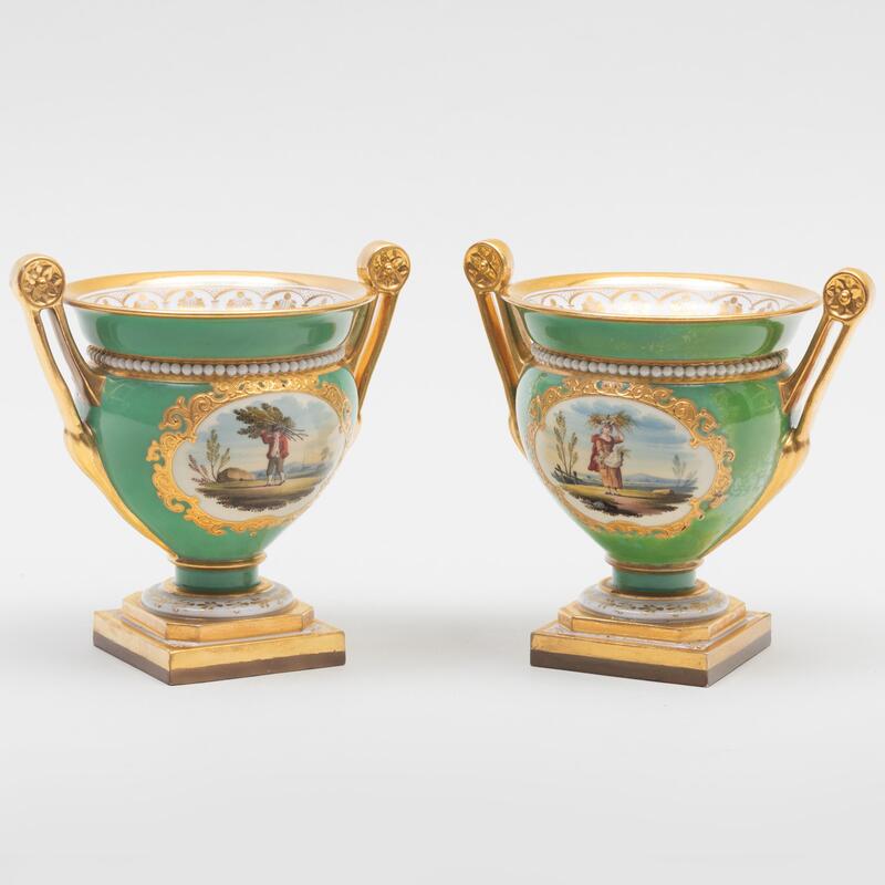 Appraisal: Pair of English Flight Barr Barr Green Ground Porcelain Small