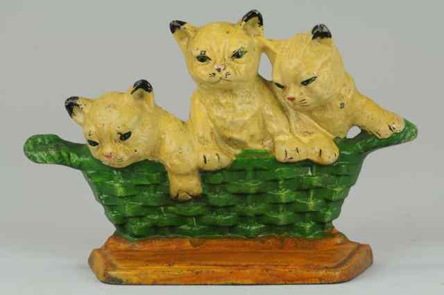 Appraisal: KITTENS IN BASKET DOORSTOP Signed ''Copyright M Rosenstein Lancaster PA