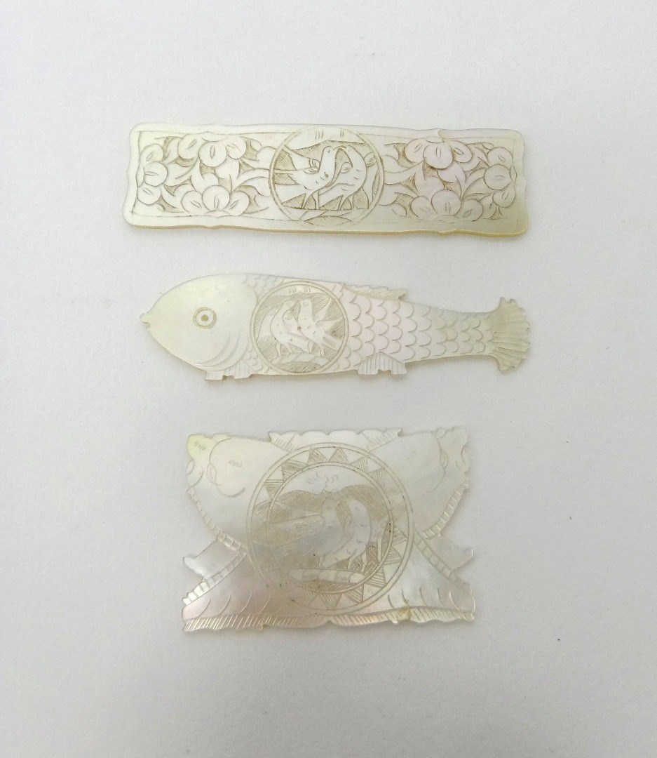 Appraisal: A group of Chinese engraved mother-of-pearl gaming counters th century