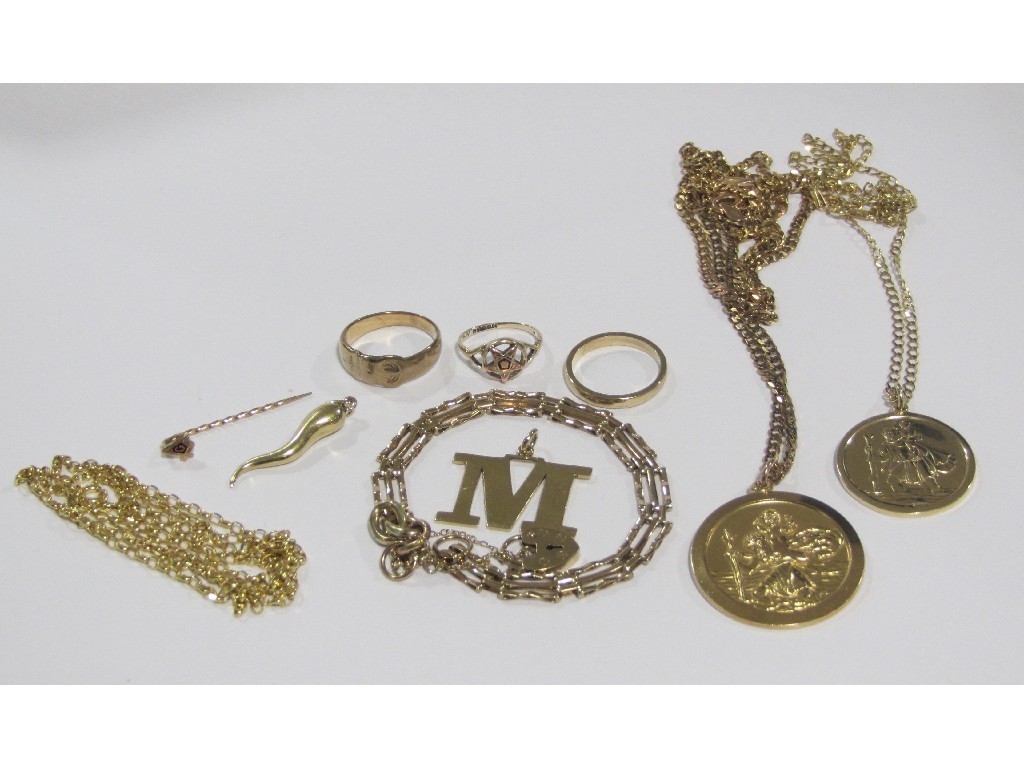 Appraisal: Lot of ct gold comprising pendants chains rings etc Approximately