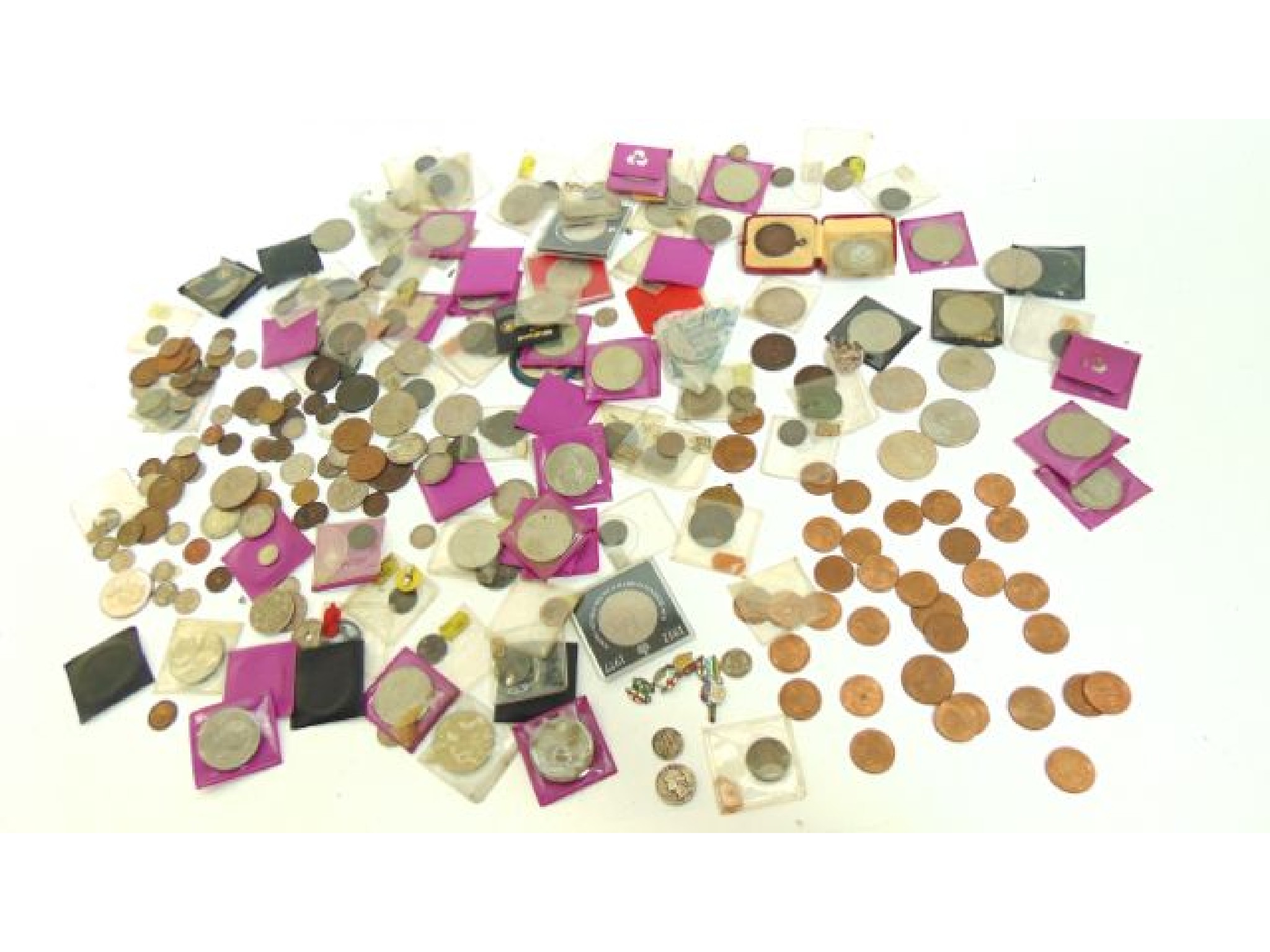 Appraisal: A mixed unsorted collection of English coinage cartwheel pennies through