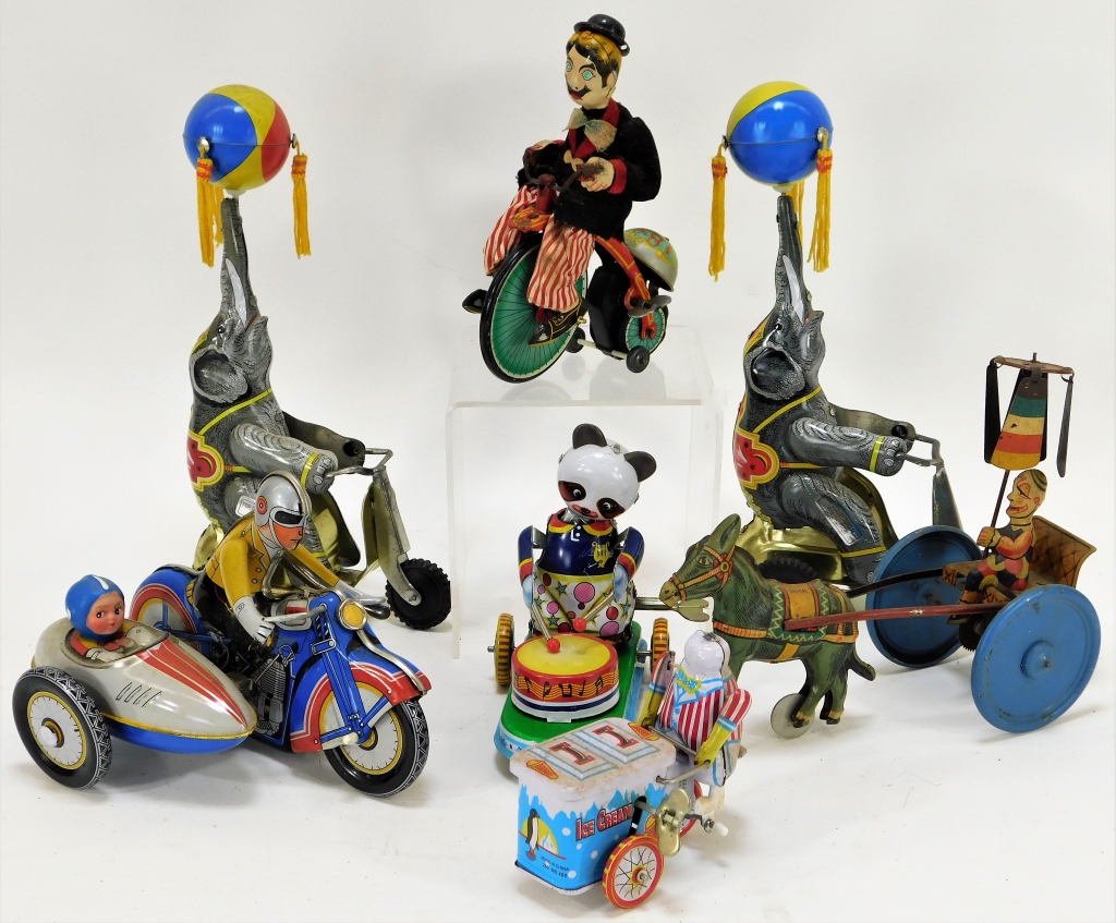 Appraisal: PC ASSORTED WIND UP TIN LITHO TOYS Germany China Japan