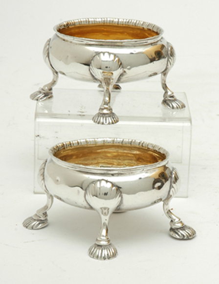 Appraisal: A PAIR OF GEORGE III STERLING SILVER SALT CELLARS Maker's