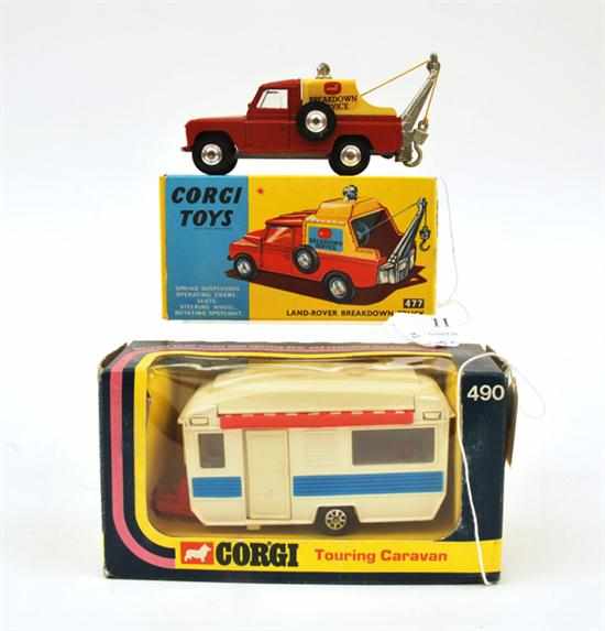 Appraisal: TWO CORGI MODELS INCLUDING LAND ROVER BREAK DOWN TRUCK AND