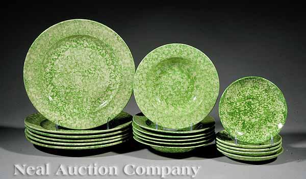 Appraisal: A Group of American Spongeware Dishes c in the Green