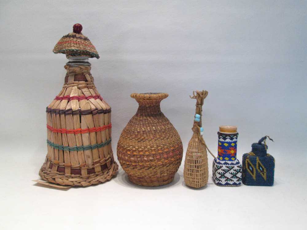 Appraisal: COLLECTION OF FIVE NATIVE AMERICAN ITEMS including two Paiute beaded