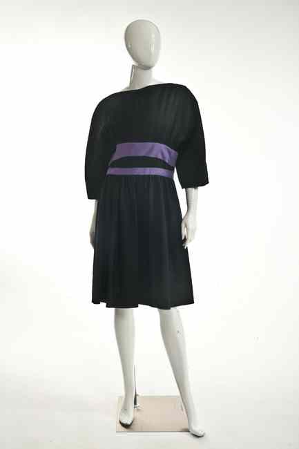 Appraisal: NARCISO RODRIGUEZ BLACK LINEN DRESS Contemporary size new with tags