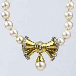 Appraisal: Vintage - mm Pearl Diamond and Karat Yellow Gold Pendant