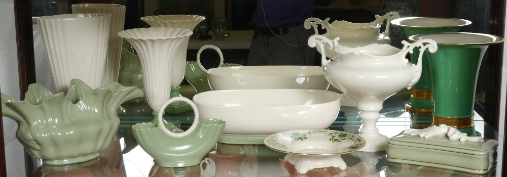 Appraisal: GREEN LENOX ESTATE COLLECTION piece assembled collection green and white