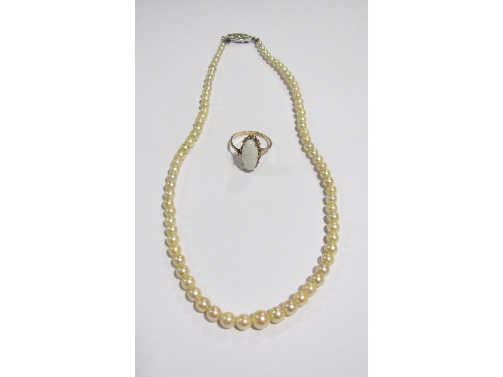 Appraisal: Lot comprising a string of cultured pearls and a ct