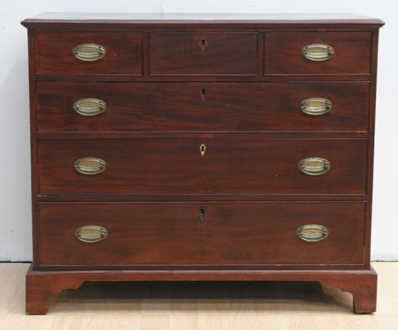 Appraisal: A George III mahogany chest of drawers cm wide cm