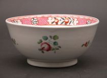 Appraisal: English Newhall Bowl C - English Newhall porcelain footed bowl