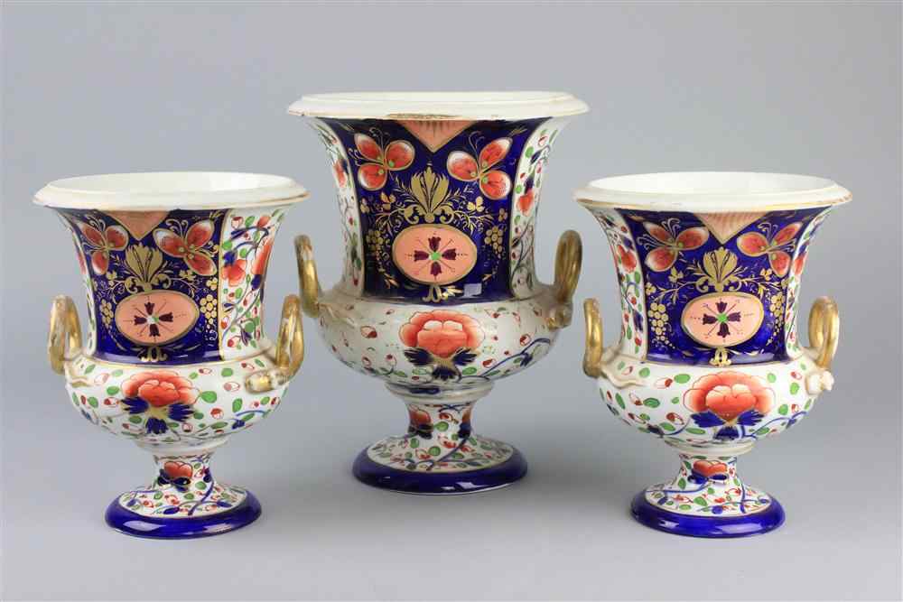 Appraisal: A BLOOR DARBY IMARI PATTERN GARNITURE circa red printed crowned