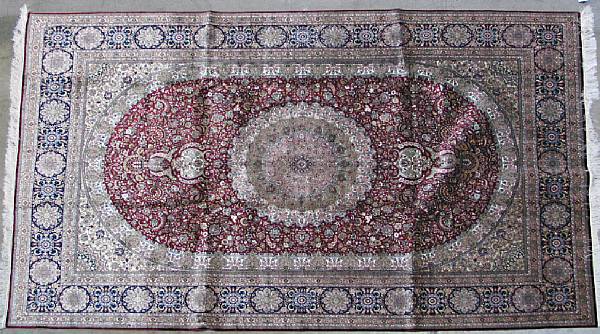 Appraisal: A Kashan style rug size approximately ft x ft