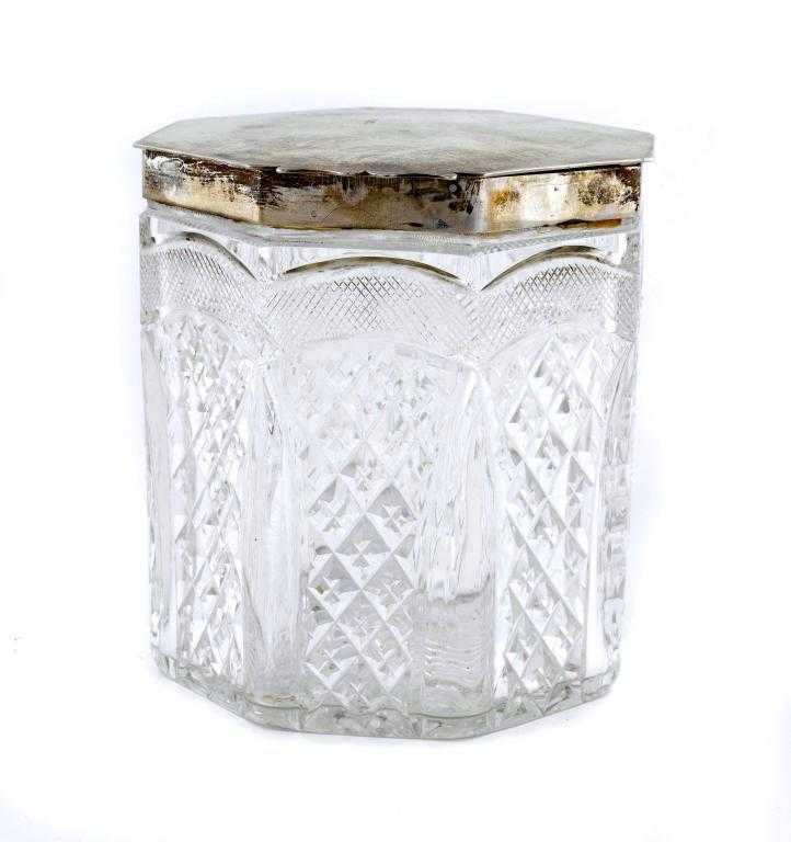 Appraisal: A GEORGE V SILVER MOUNTED CUT GLASS BISCUIT BOX octagonal