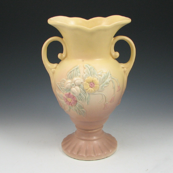 Appraisal: Hull Wildflower W- - Vase - Mint Wildflower vase in