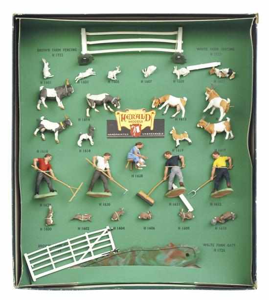 Appraisal: RARE BRITAINS HERALD MODELS FARM SERIES SMALL COUNTER DISPLAY BOX