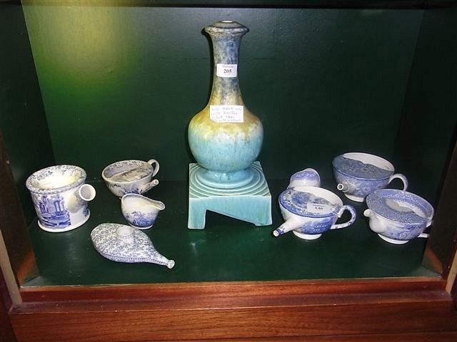 Appraisal: AN ENGLISH BLUE TRANSFER POTTERY FEEDER 'Missouri' makers C E