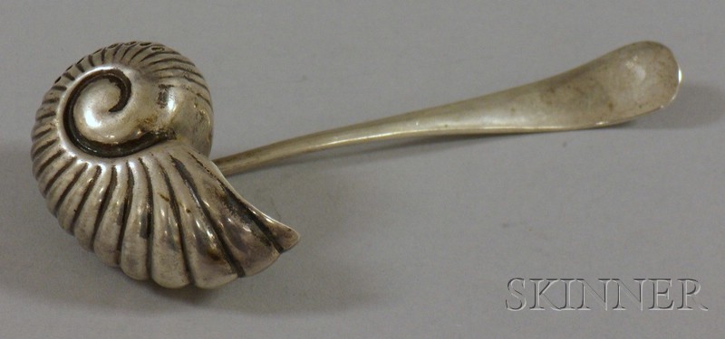 Appraisal: Sterling Silver Shell-form Ladle lg in Marked Sterling no makers