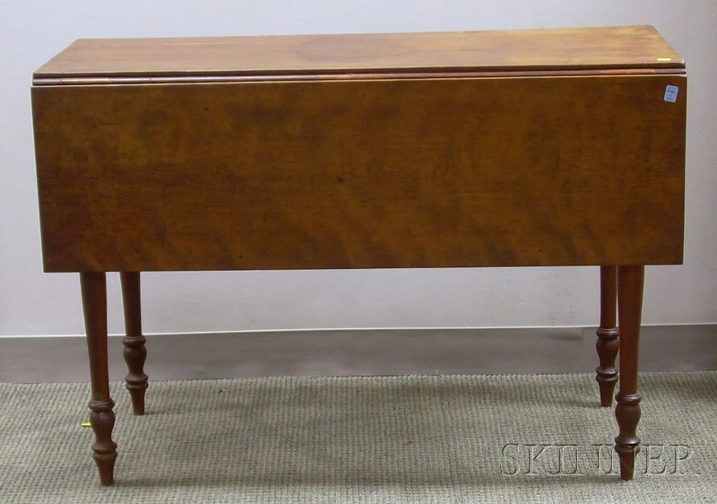 Appraisal: Federal Cherry Drop-leaf Table ht lg wd leaf wd in