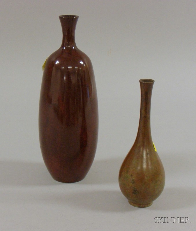 Appraisal: Two Japanese Vases ht to in