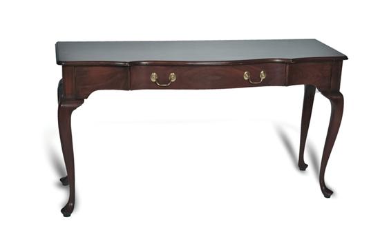 Appraisal: HARDEN SOFA TABLE Queen Anne style having a glass top