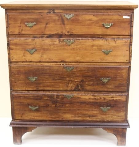 Appraisal: EARLY TH CENTURY DRAWER QUEEN ANNE BLANKETCHEST CIRCA - LIFT