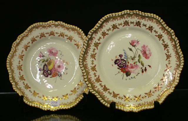 Appraisal: A pair of Spode Felspar plates circa of round shaped